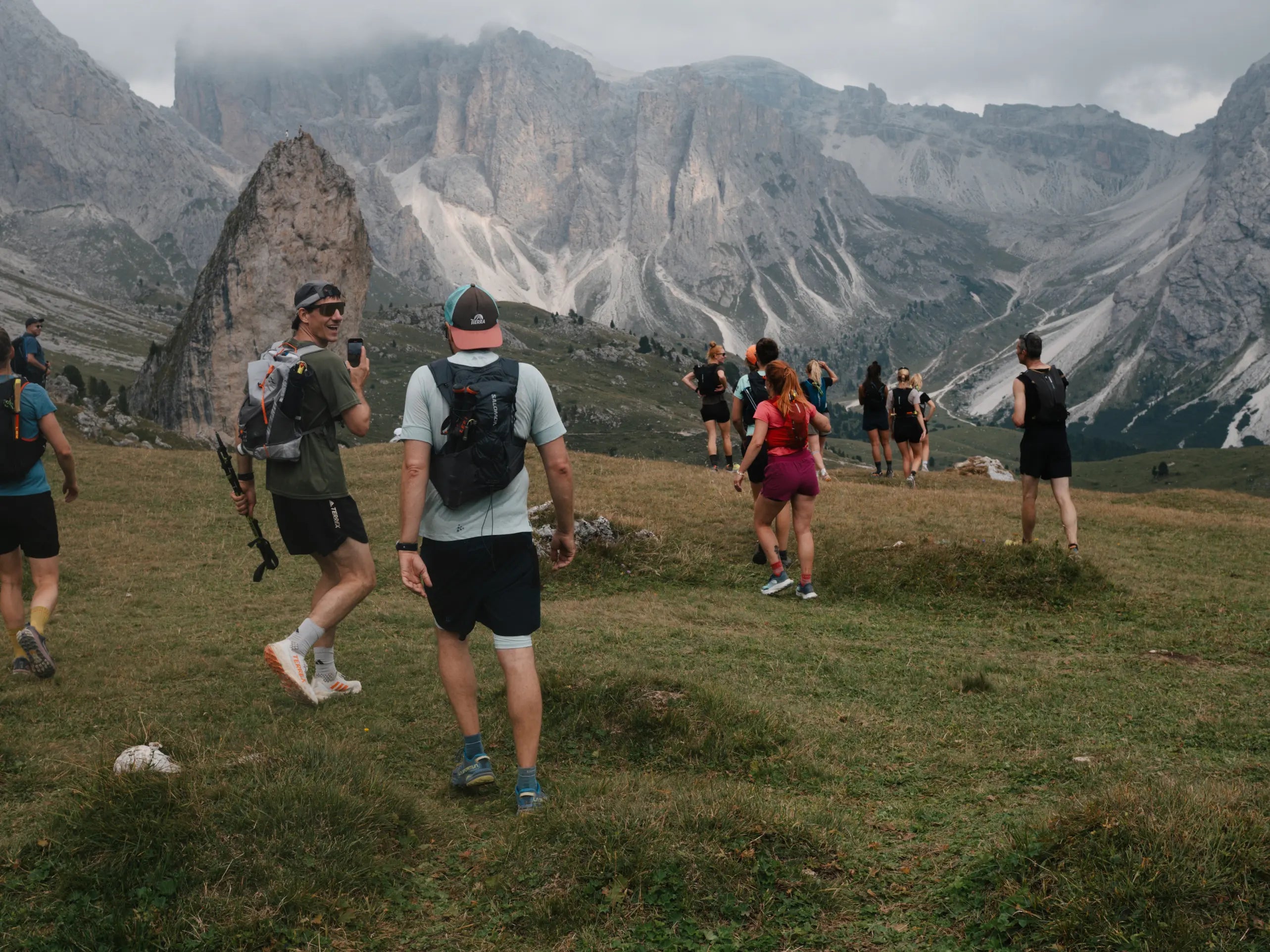 Group of trail runnersin a mountainous landscape